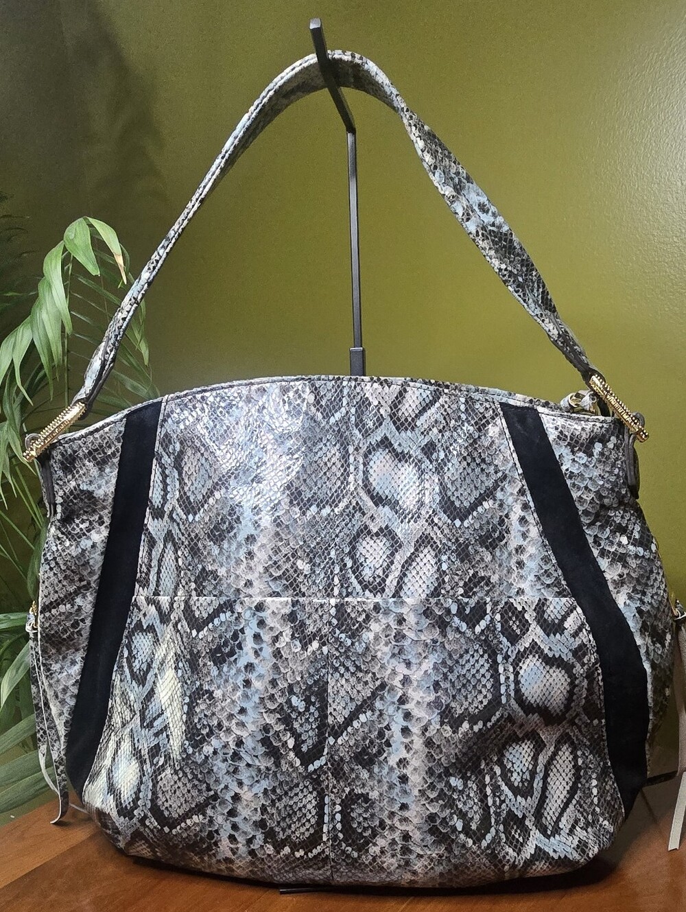 Aimee Kestenberg XL Tuscany Hobo Bag Snakeskin Print - Picture 5 of 14